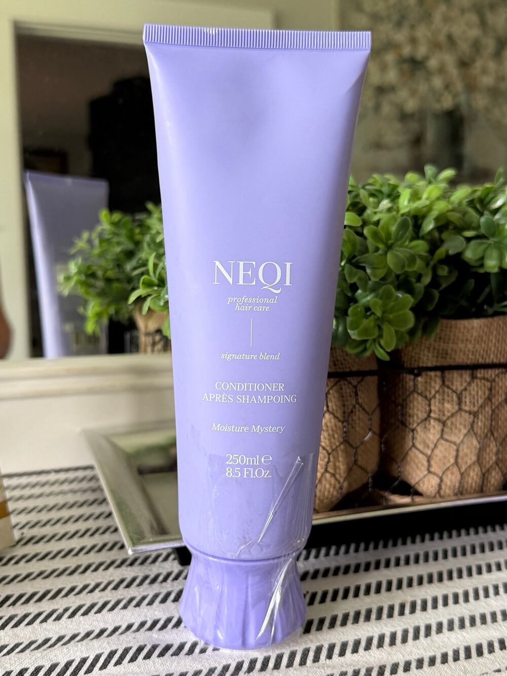 NEQI Moisture Mystery Conditioner 250ml 8.5oz Vegan Sulfate Free New